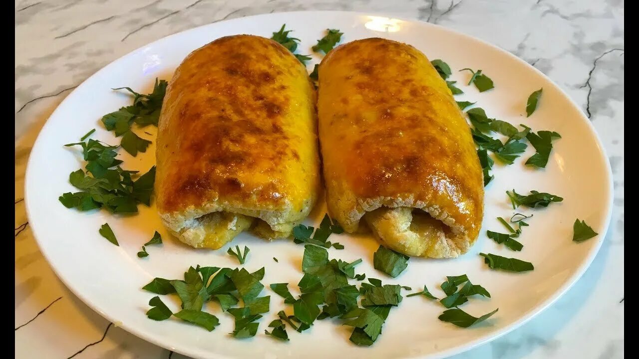 Рулет из картофеля. Картофельные рулетики. картофельный рулет. картофельный рулет с фаршем. картофельные рулетики с мясом.
