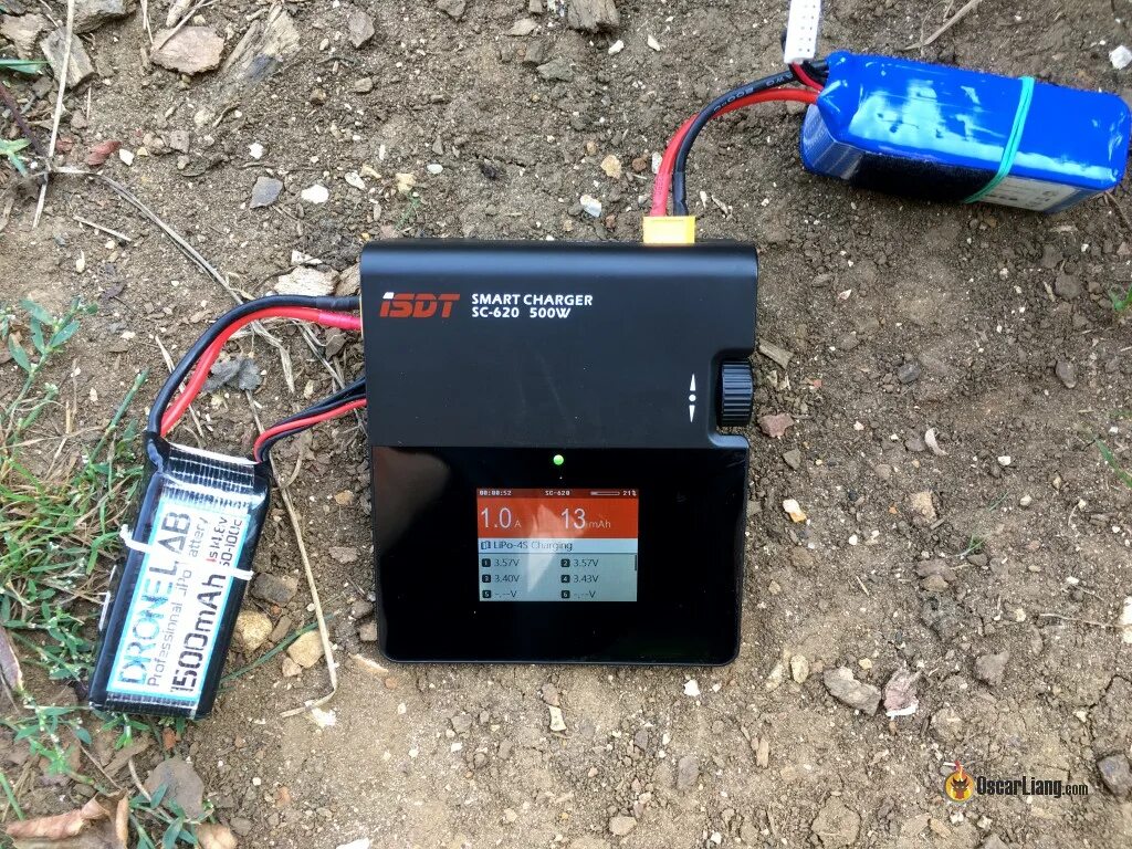 Smart sc 620. 1 sdt smart charger. зарядка акб квадрокоптера. airblast квадрокоптер зарядка батарея. концентратор зарядки для аккумулятора квадрокоптера.