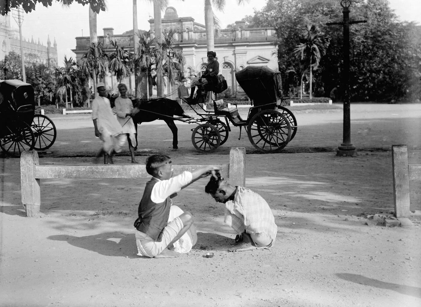 Дорога жизни индийский. Калькутта 19 век. Калькутта в 20 век. Калькутта 1900. Калькутта 1900 год.
