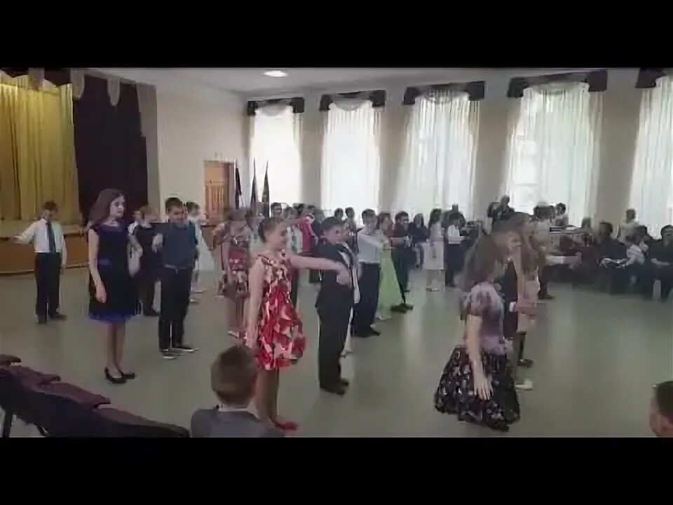 Хабаровск школа 2. Гимназия 1 хабаровск. Хабаровске училки гимназия 4. Ленинградская хабаровск. Гимназия 6 хабаровск.