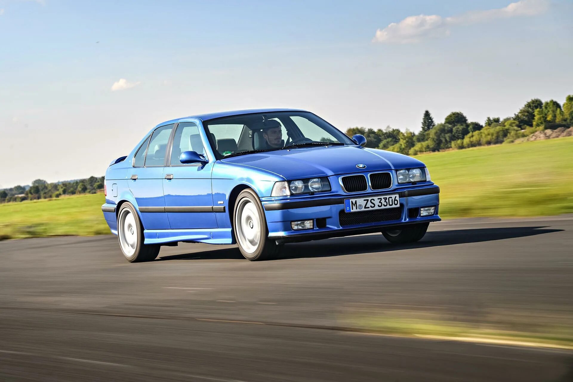 BMW m3 e36 sedan. BMW m3 e36 седан. БМВ е36 m3. BMW 3 e36. Бмв е36 год