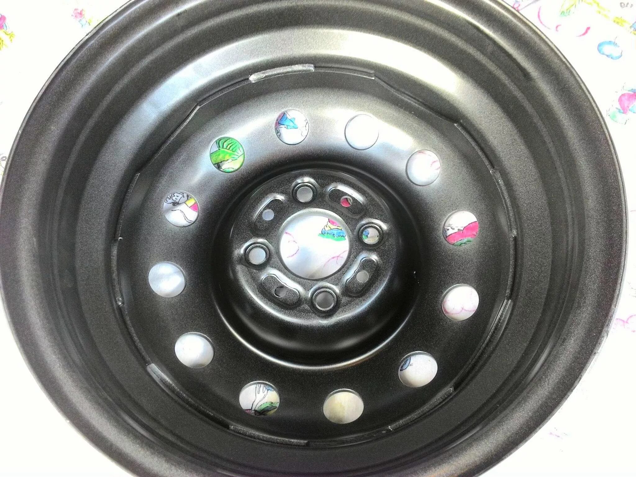 Диск колеса 14*5,5 4*98 ет35 d58,5 magnetto (14003 am) black. Штампы magnetto r14. Magnetto 14003 s am 5. 5x14/4x98 d58. Диски magnetto 14003.