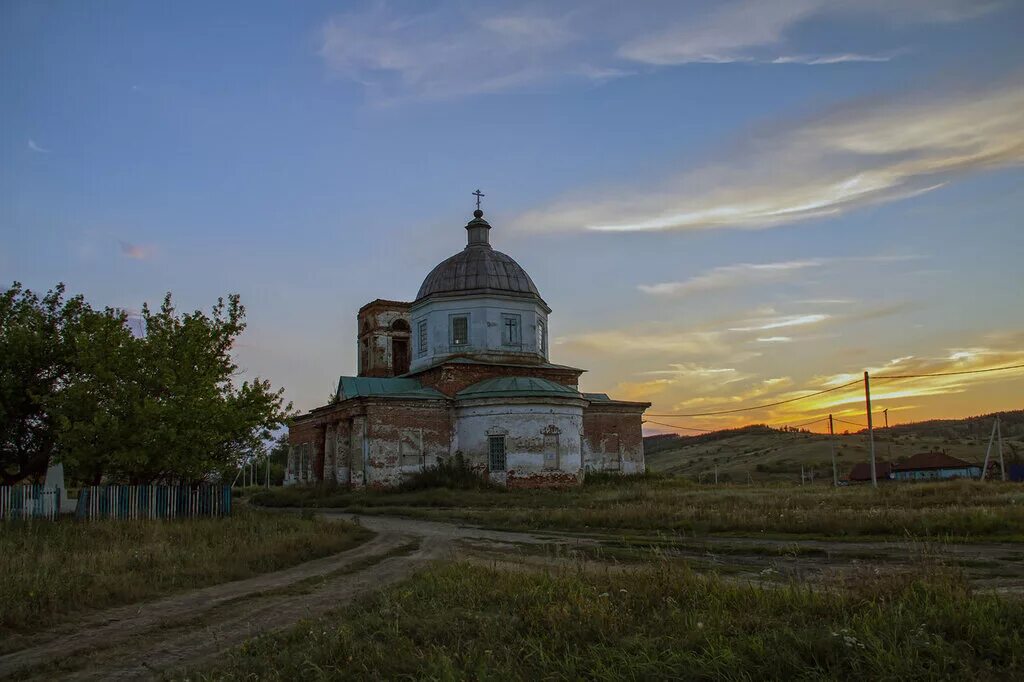 Село оркино саратовская область. Село оркино саратовской области. село оркино петровского района саратовской области. оркино саратовской области село оркино. оркино церковь в селе сосновка саратовская область.