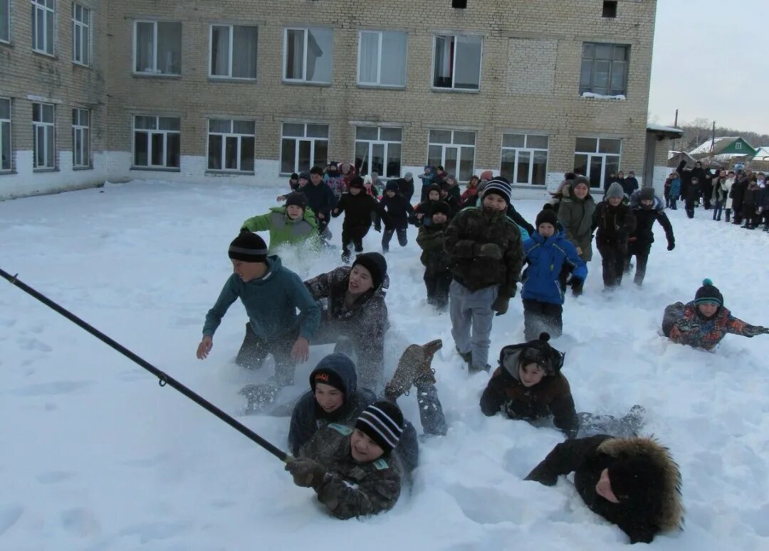 Погода челябинская область кунашак на 10 дней. Кунашакская школа. Кунашак школа. Кунашакская школа новая. Кунашакский детский дом.