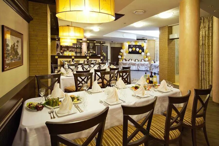 Фаворит санкт петербург. Кафе фаворит волгоград. Фаворит санкт петербург. Ресторан фаворит чебоксары. Фаворит санкт петербург.