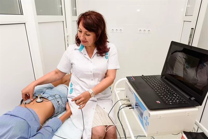 Логотип медицинской клиники. Медицинский центр бегма логотип. Медицинский центр бегма логотип. Санаторно-курортный комплекс знание сочи. Знание 3* адлер, сочи,.