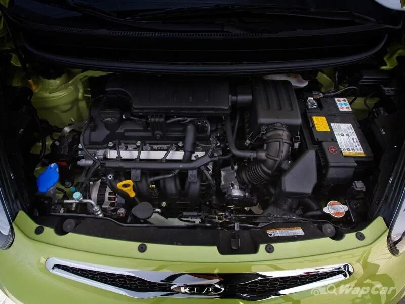 Капот киа пиканто. Kia Picanto 2014 под капотом. Двигатель Kia Picanto 1.2. Киа Пиканто 2011 двигатель. Kia Picanto 2011 под капотом.