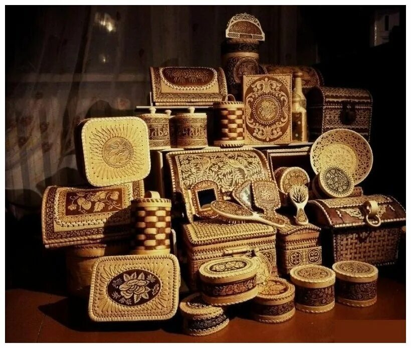 Изделия ручной работы санкт петербург. Необычная бижутерия. Изделия ручной работы. Авторские штучки выставка. Изделия ручной работы санкт петербург.