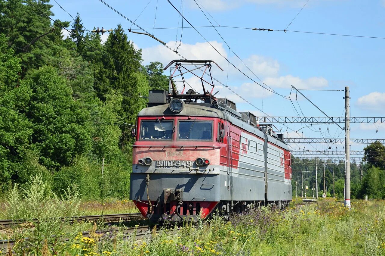 Перегон электровоза. Вл10 Октябрьская железная дорога. Вл10у 949. Локомотив вл10у 772. Вл10 336 вл10у 184.