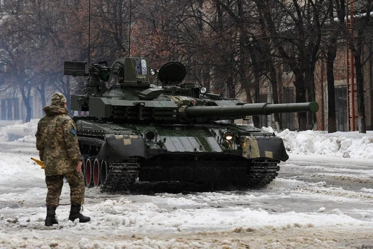 Оплот что это. Т 64 бм оплот. танк т-84 оплот. т 84 бм оплот. т-84 оплот.