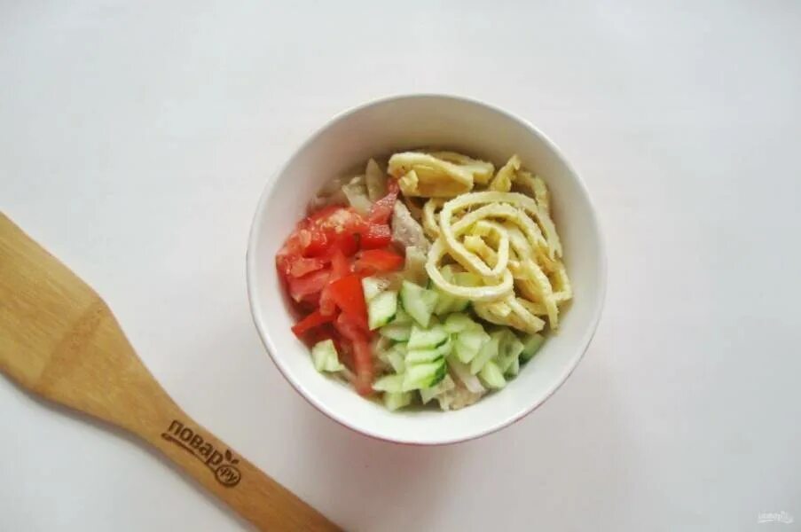 Окрошка по корейски. Кукс корейская окрошка. Окрошка кукси. Корейская окрошка кукси фото. Корейская окрошка рецепт с фото.