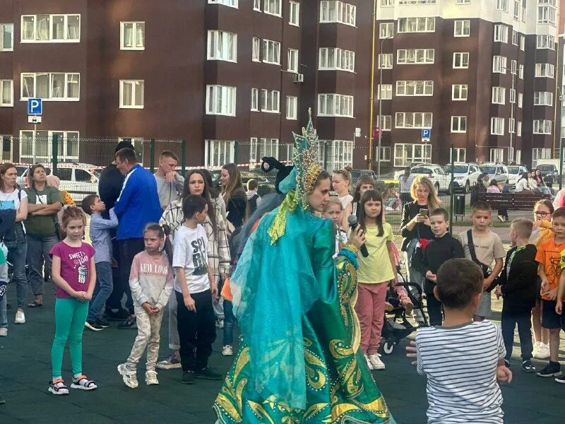 жк репин тауэрс. муниципальный округ юнтолово выступление главы. день жк. день жк. работники жкх картинки.