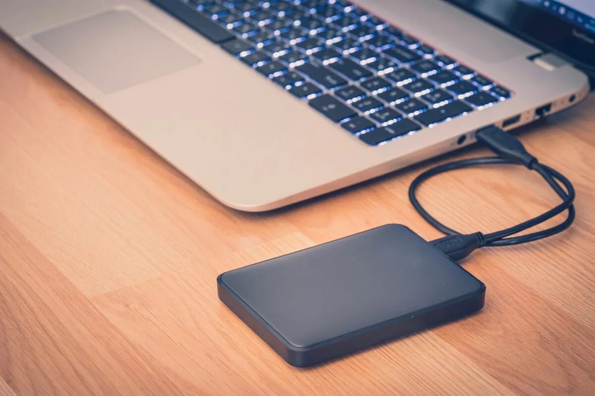 External disk drive. E329786 жёсткий диск. external hard drive. переносной диск для макбук. внешний хард диск.