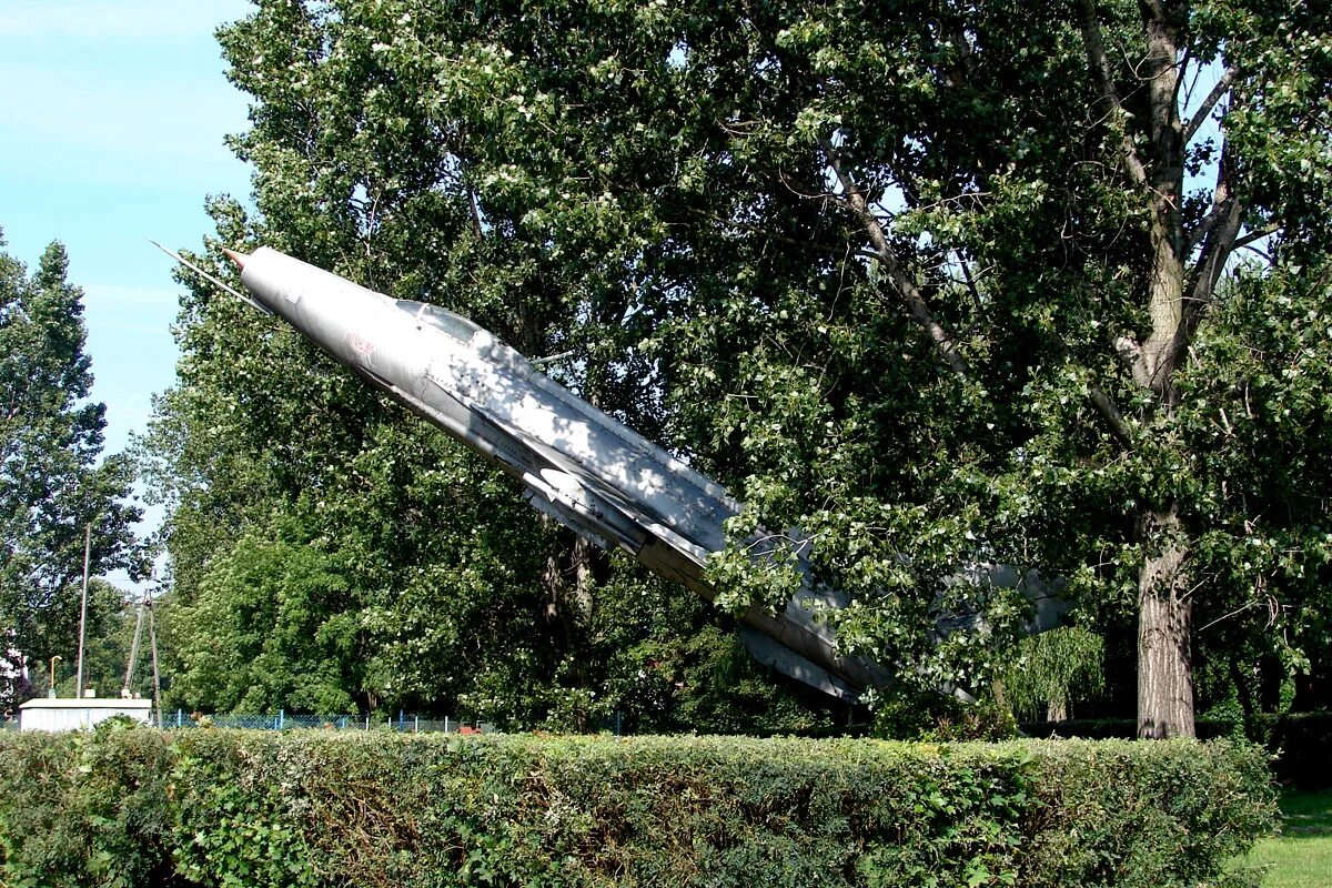 аэродром шпротава польша. аэродром шпротава су 24. аэродром шпротава польша. аэродром шпротава польша. аэродром жагань.