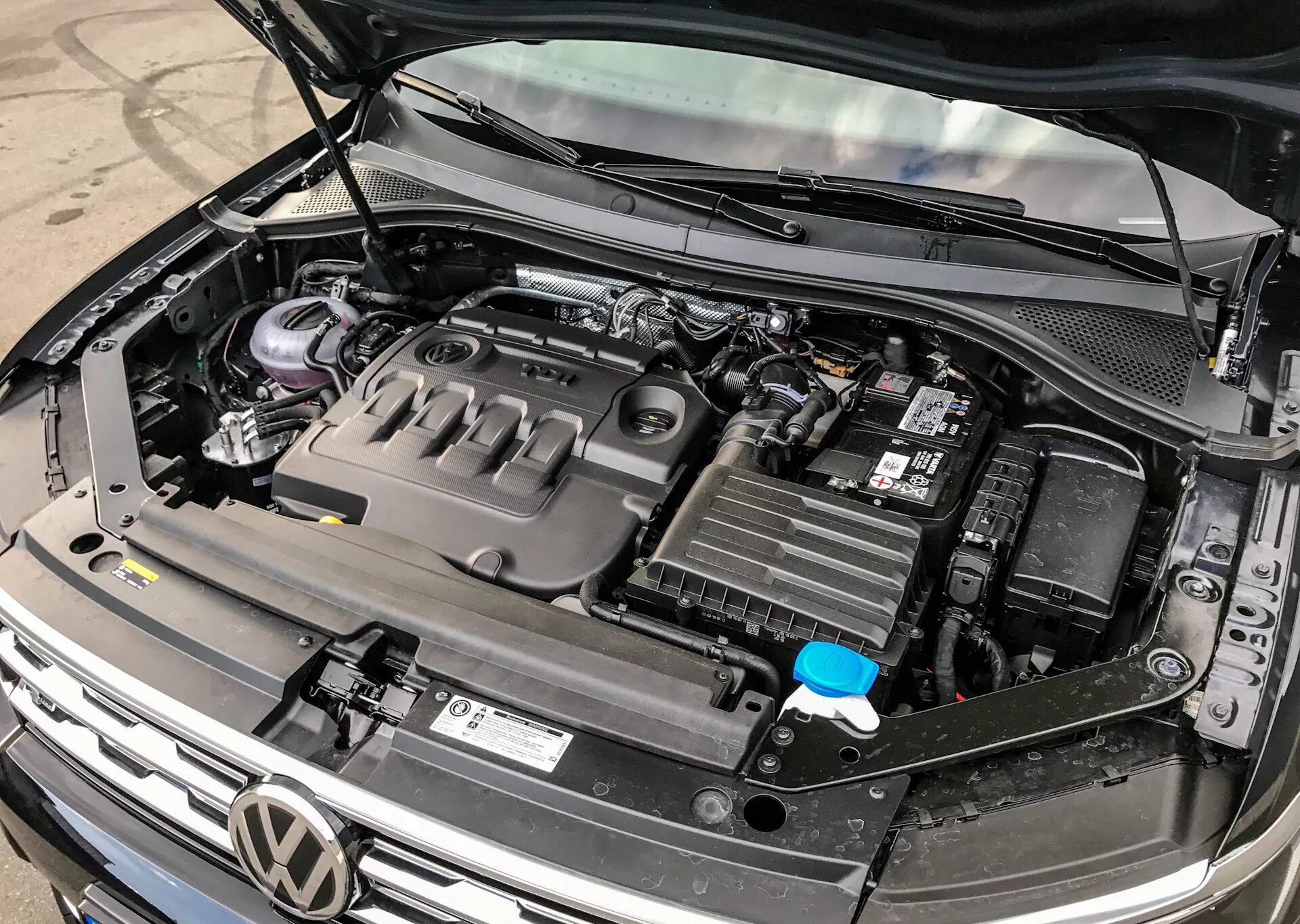 Тест-драйв Volkswagen Tiguan R-Line: черный на черном DRIVE2