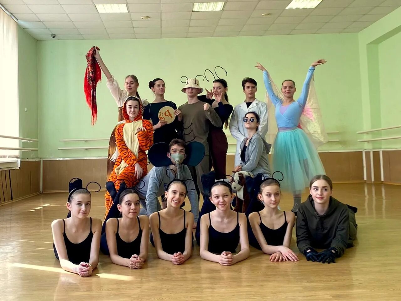 воронежское хореографическое училище официальный сайт. воронежское балетное училище. воронежское хореографическое училище педагоги. мгху лавровского. московское хореографическое училище гжель.