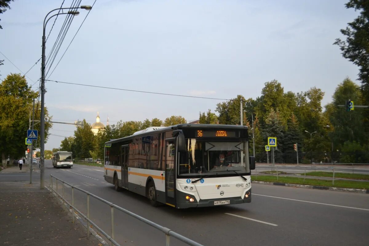 Автобус Озеры. Автобус Ступино Озеры. Автобус озёры Зарайск. Автобусы в озёрах. Маршрут автобусов озеры