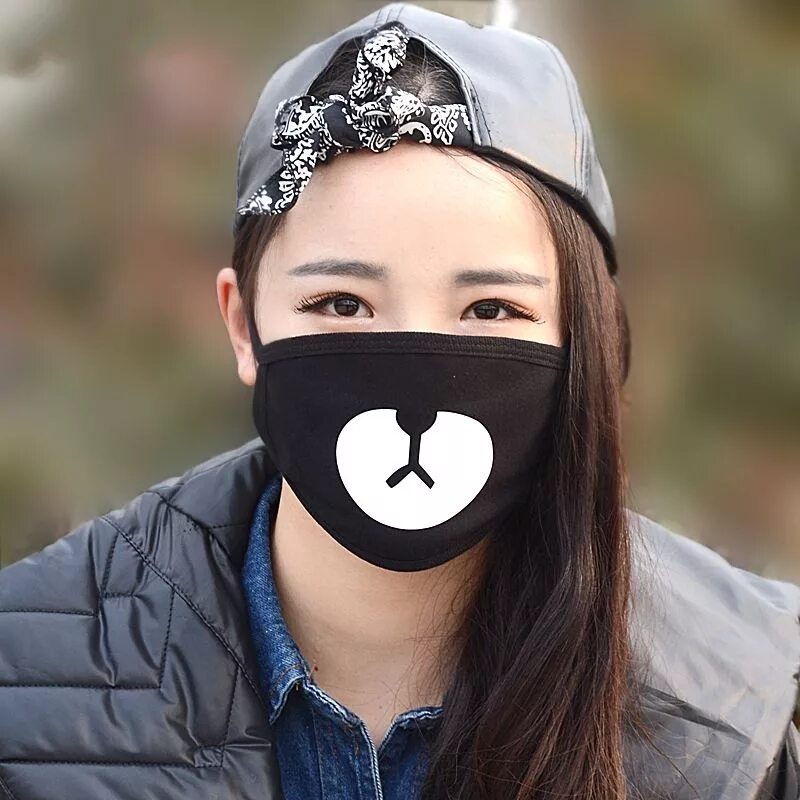 Самую простую маску. Маска для лица. Девушка в маске. Корейские маски. Крутые маски.