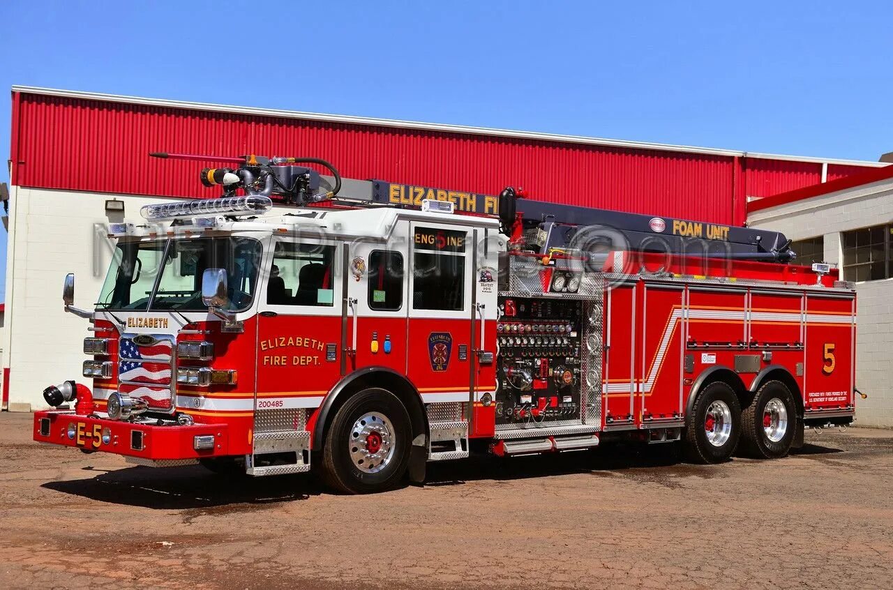 АПС пожарная машина. Mack 1911г. Fire engine. АПС пожарный автомобиль. Пожарный тягач.