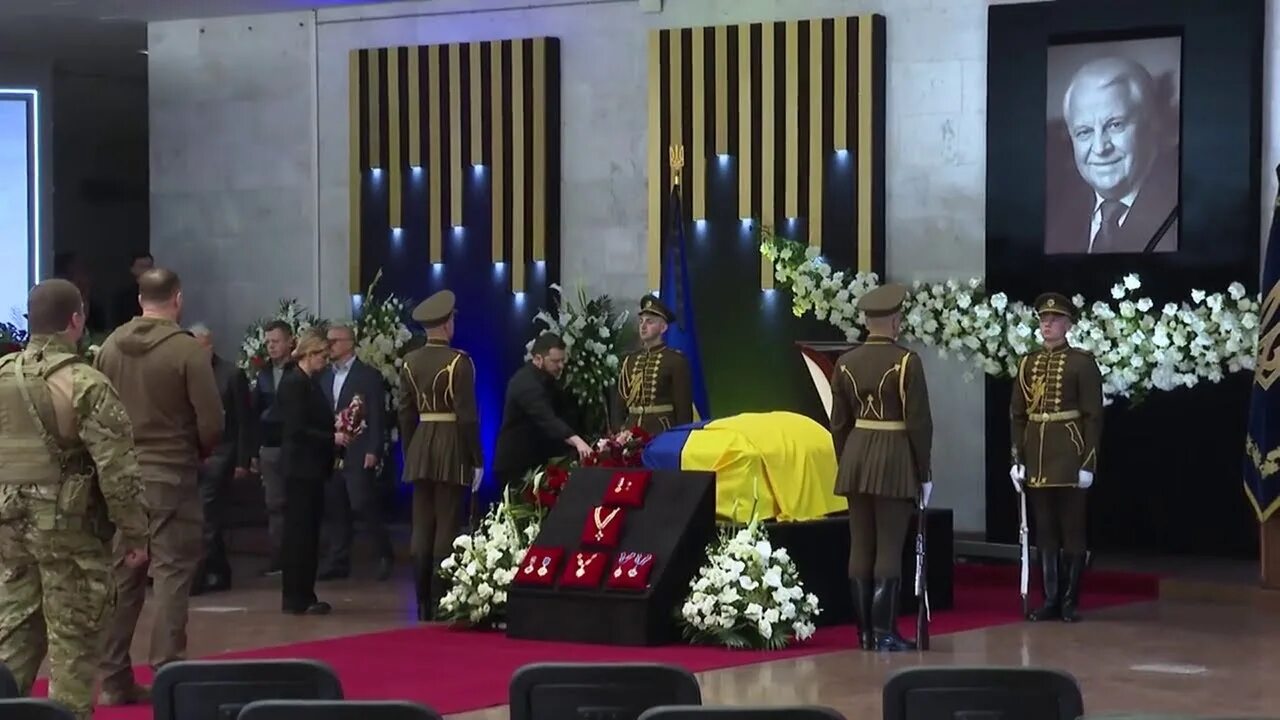 Похороны Кравчука президента Украины.