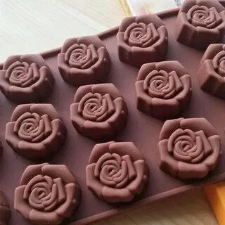 Розы из шоколада