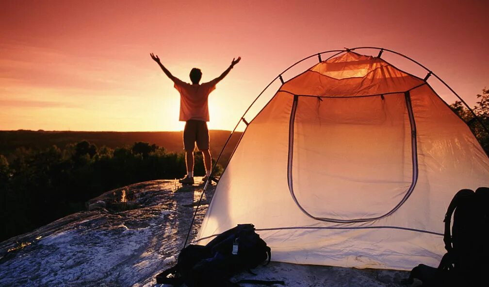 палатка внутри. палатка на природе. палатка ronin camp. можно ли жить в палатке. туристский поход.