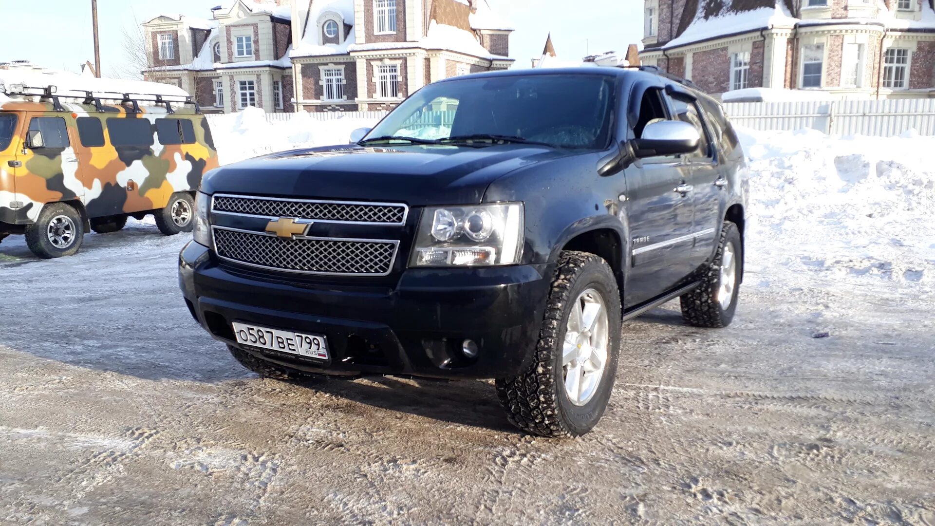 Столица в устье тахо. Chevrolet Tahoe 900. Chevrolet Tahoe gmt900. Шевроле Тахо 285 60 20. Tahoe 900 r17.