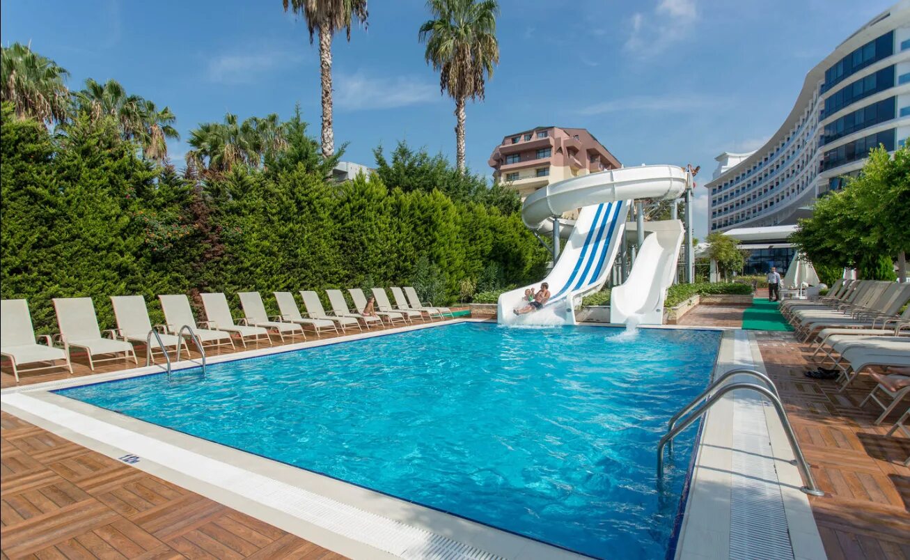 Q premium. Премиум Резорт Окурджалар. Кью премиум Резорт 5 Алания Турция. Q Premium Resort 5 Турция. Q Premium Resort Hotel 5* (Alanya).