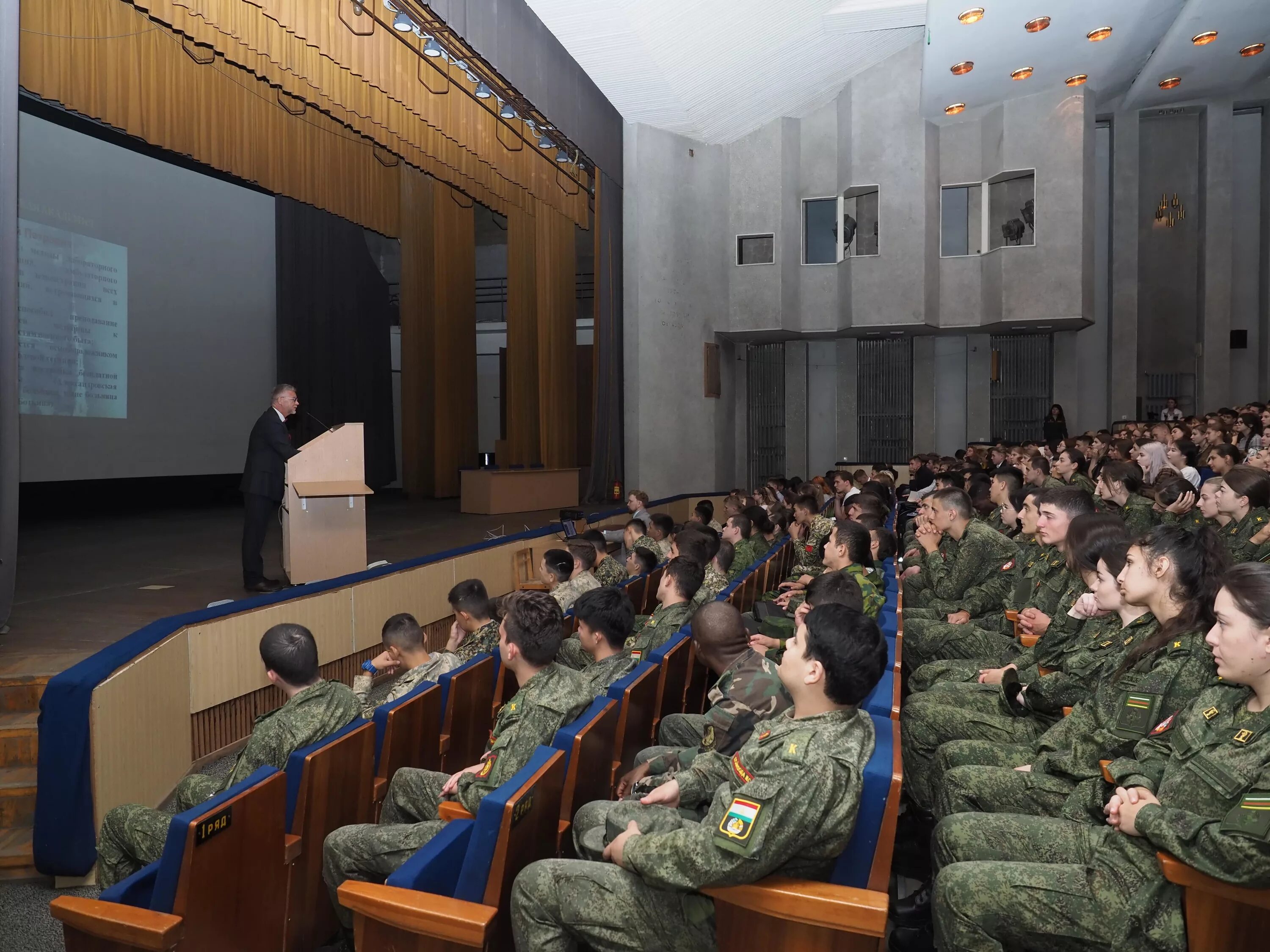 Как попасть в военную академию