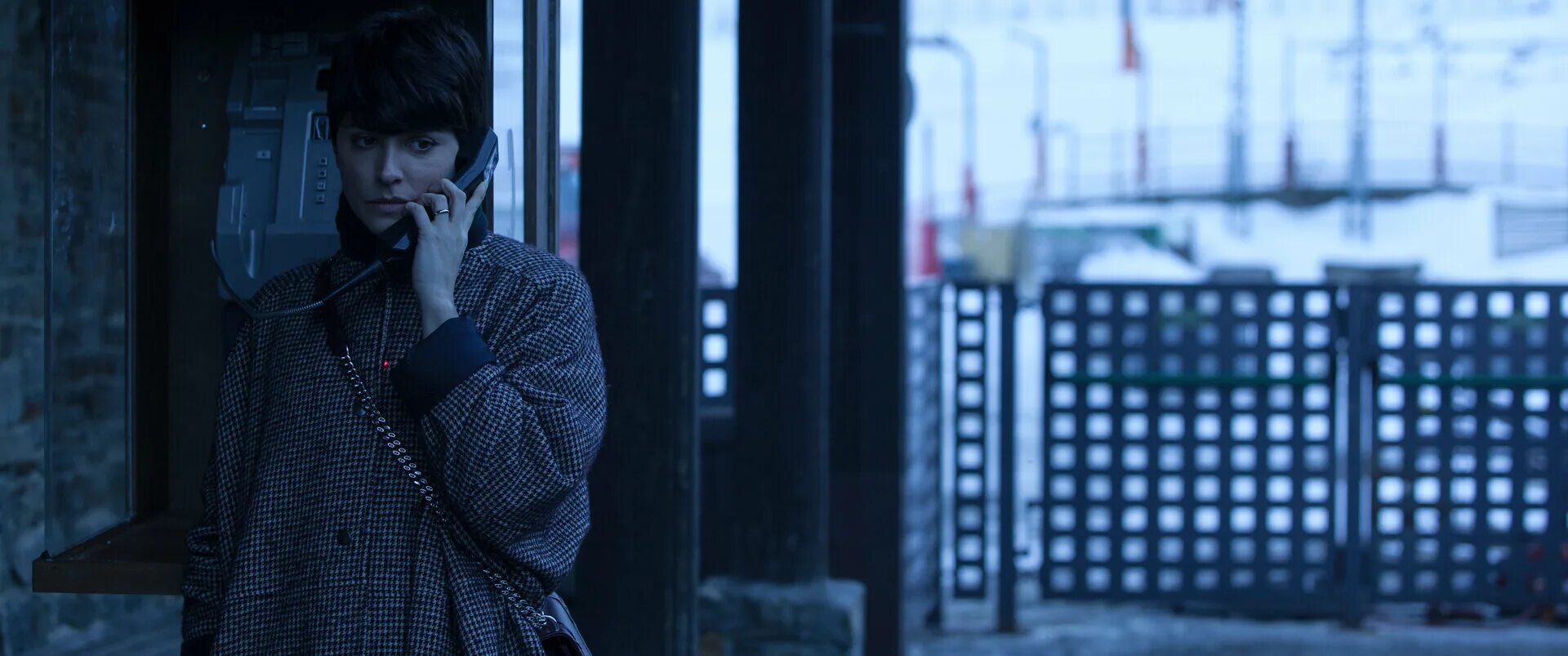 Невидимый го. Марио касас невидимый гость. Испанский триллер невидимый гость. Невидимый го. Невидимый го.