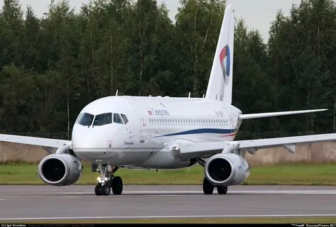 Rrj 95 что за самолет