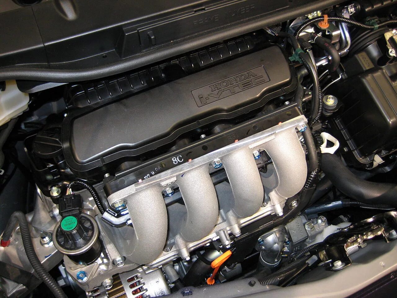 Мотор l15a Хонда. Honda Fit мотор l15a. L15a двигатель Хонда. Honda Fit l15b Turbo. Honda freed двигатель