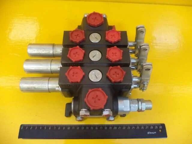 Гидрораспределитель мтз купить. МРС 70.4/1.РМ.113 Гидрораспределитель. Распределитель гидравлический МРС70.4/1.РМ.113. Распределитель МРС70.4\1.РМ.113. Гидрораспределитель МРС70.4/2.РМ.113.