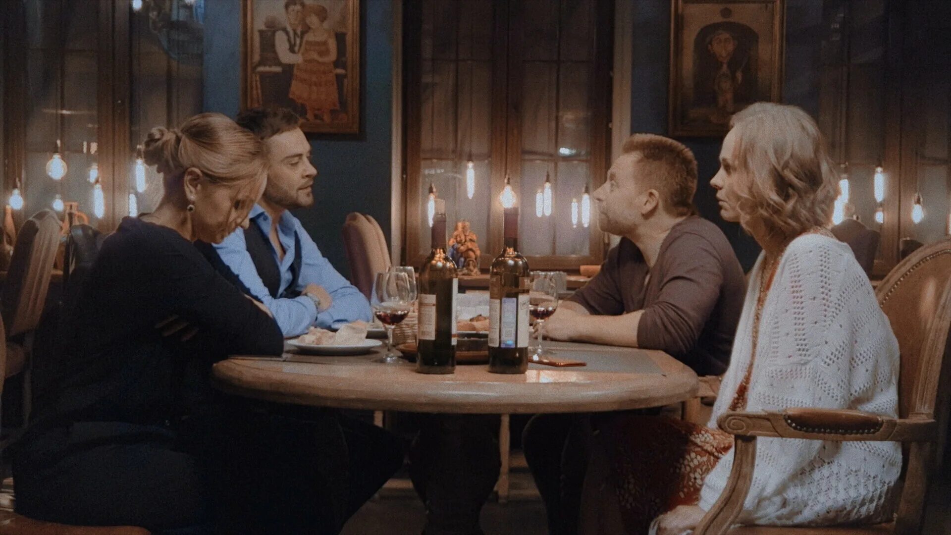 бар дважды два. дважды трейлер. постучись дважды трейлер. все как у людей 2 трейлер 30 июня. дважды трейлер.