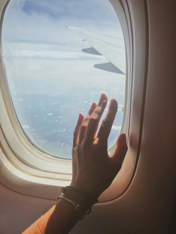 Как сделать перелет. Перелет на самолете. лечу в самолете. долгий перелет в самолете. джетлаг самолет.