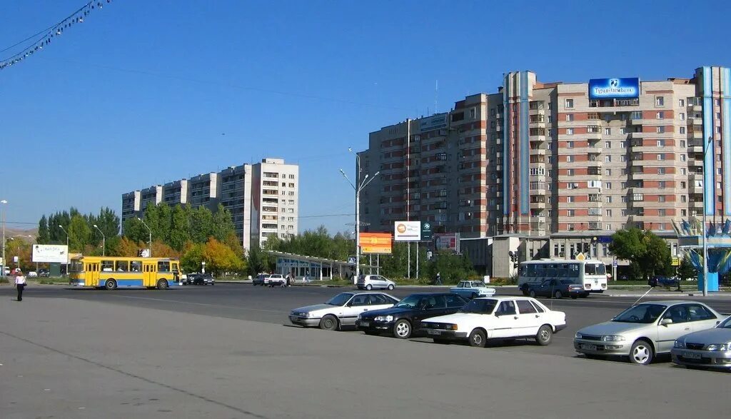 Жезказган ул. Ул казахстан 3. Дом 34/1 ул астаны город усть каменогорск. Ул казахстан 3. Поселок караколь улицы казахстан каракалинская область.