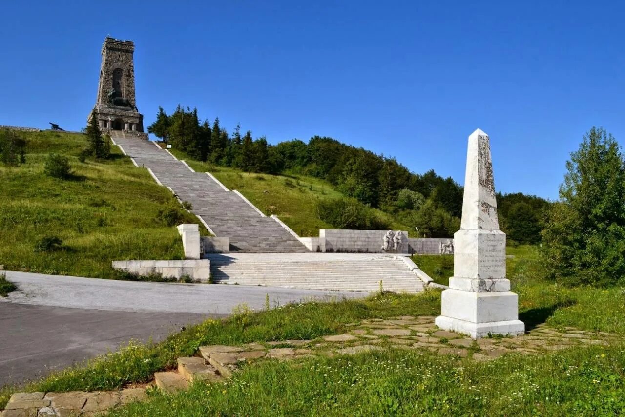 Фото шипки. Крепость шипка. Перевал шипка болгария. Фото шипки. Памятник свободы (шипка).