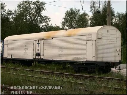 Двери вагона термоса