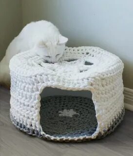 Вязание лежанок для кошек