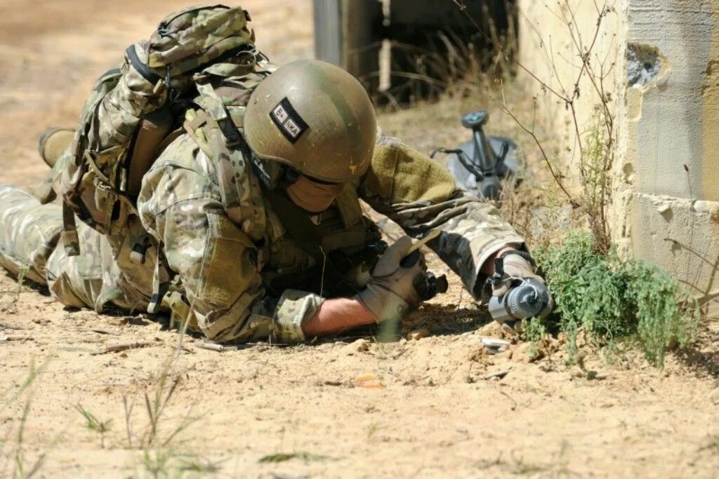 Ops engineer. Австралийская армия. тактическая сила (2011). australian defence force school of special operations. combat engineer.
