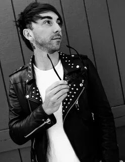 Alex will
