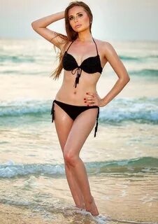 Жастар кәріні жалайды