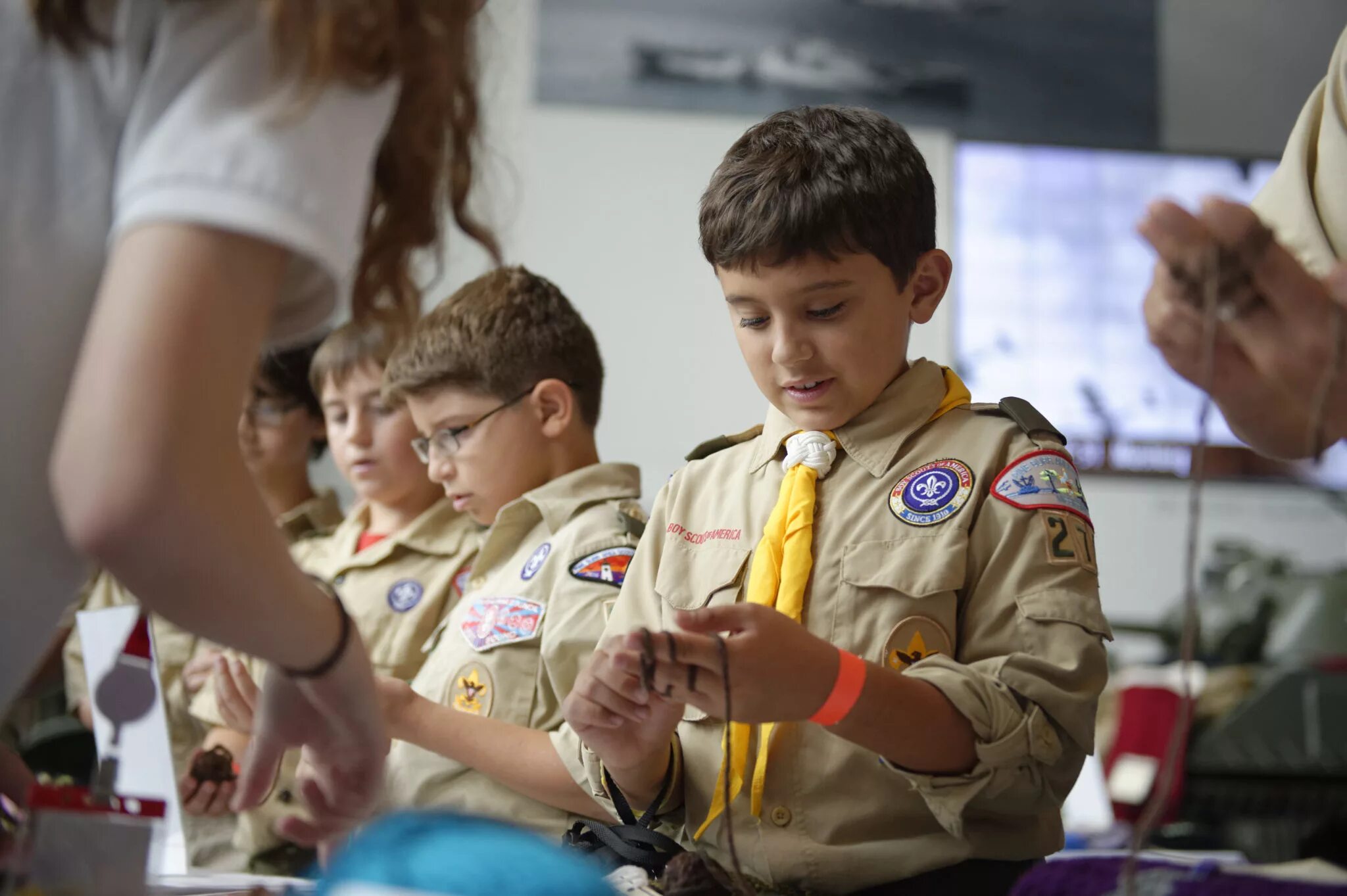 Cub Scout. Дети Скауты. Бойскауты в Америке. Пуленепробиваемые Бойскауты.