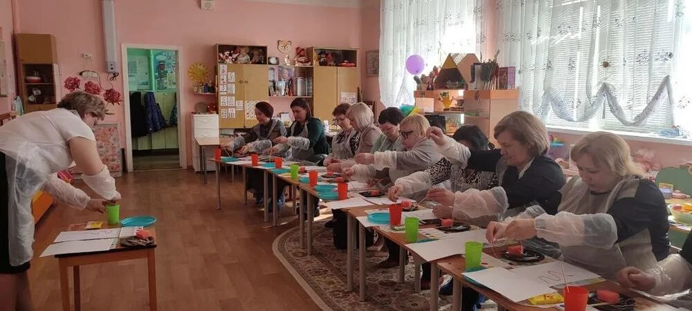 12 для дошкольников. Детский сад дубок лотошино. Садик дубок посёлок кировский. Садик дубок кирово. Детский сад 463 дубок самара.