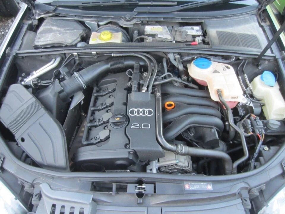Двигатель Ауди а4 б7 2.0. Двигатели Ауди а4 б6 1.6. Audi a4 b6 мотор. Audi a4 b7 2005 мотор.