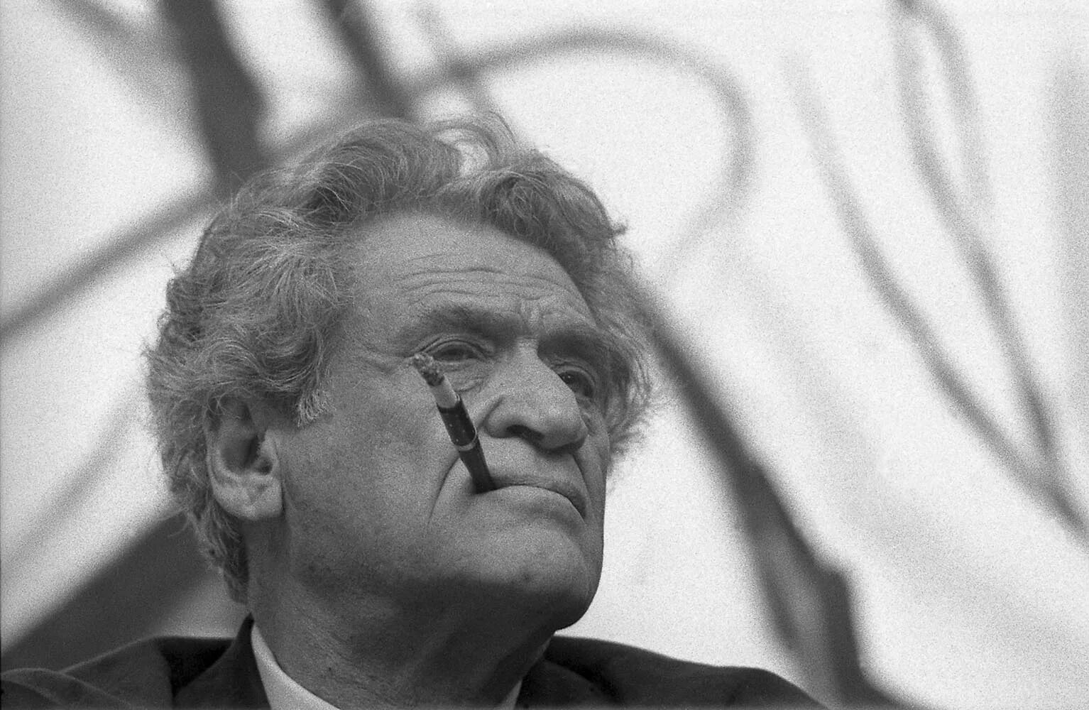 Kessel kholoud. Кессель. Кессел нхл. Кессель. Кессель.