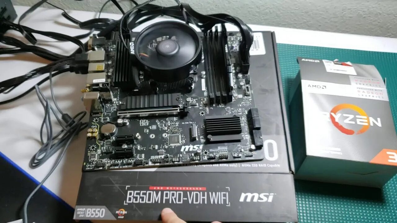 AMD Ryzen 3 3200g. 3200g. B350m Pro-VDH. Gigabyte b550m и Ryzen 3 2200g. Ryzen 3 pro 3200g