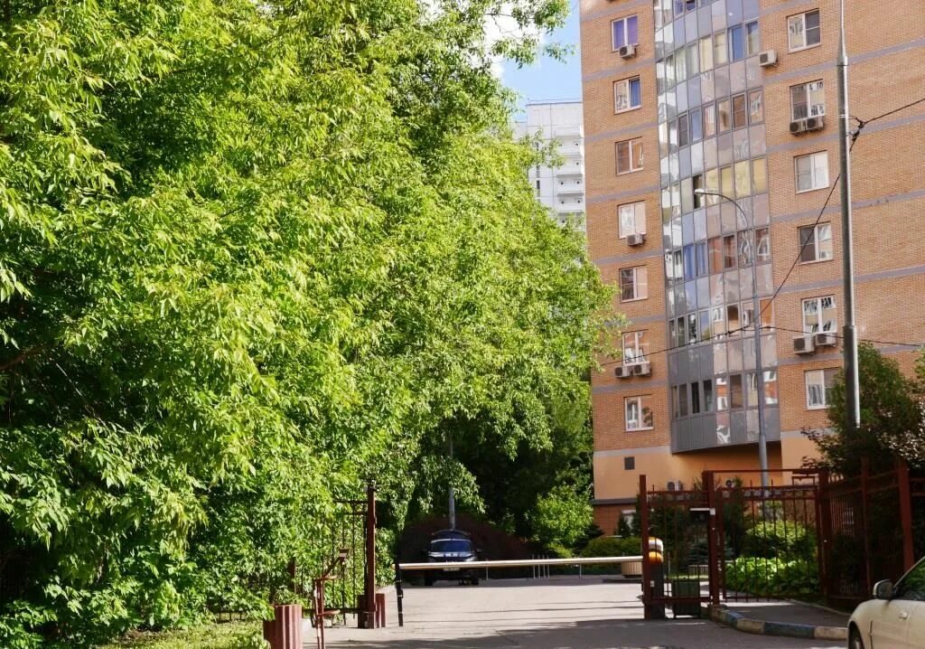 Улица новаторов, 8 в. Ул. Авито новаторов 8. Авито новаторов 8. Новатор екатеринбург.