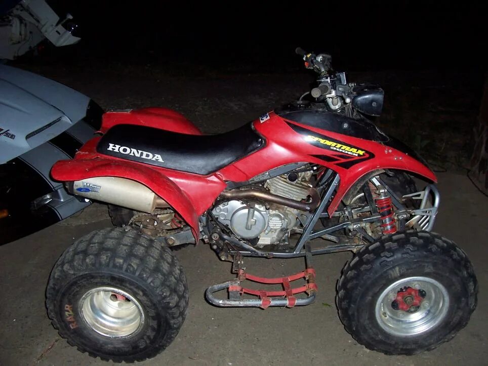 Атв форум. Honda atv 150. Квадроцикл Хонда 70 кубов. Квадроцикл Хонда 600 кубов. Квадроцикл Honda CRX 500.