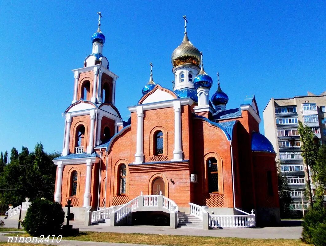 казачья церковь азов. храм азовской иконы божией. азовская церковь божьей матери. казачья церковь азов. храм азовской иконы божией матери.